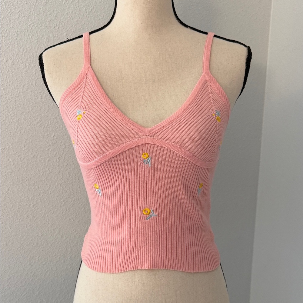 ❤️3x$20 Floral Embroidered Pink Camisole Top